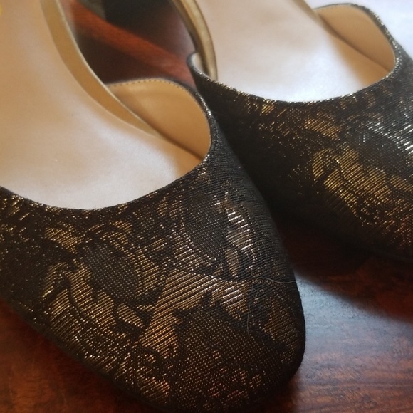 Unisa Gold Black Block Strap Heels 7.5 - Picture 2 of 4